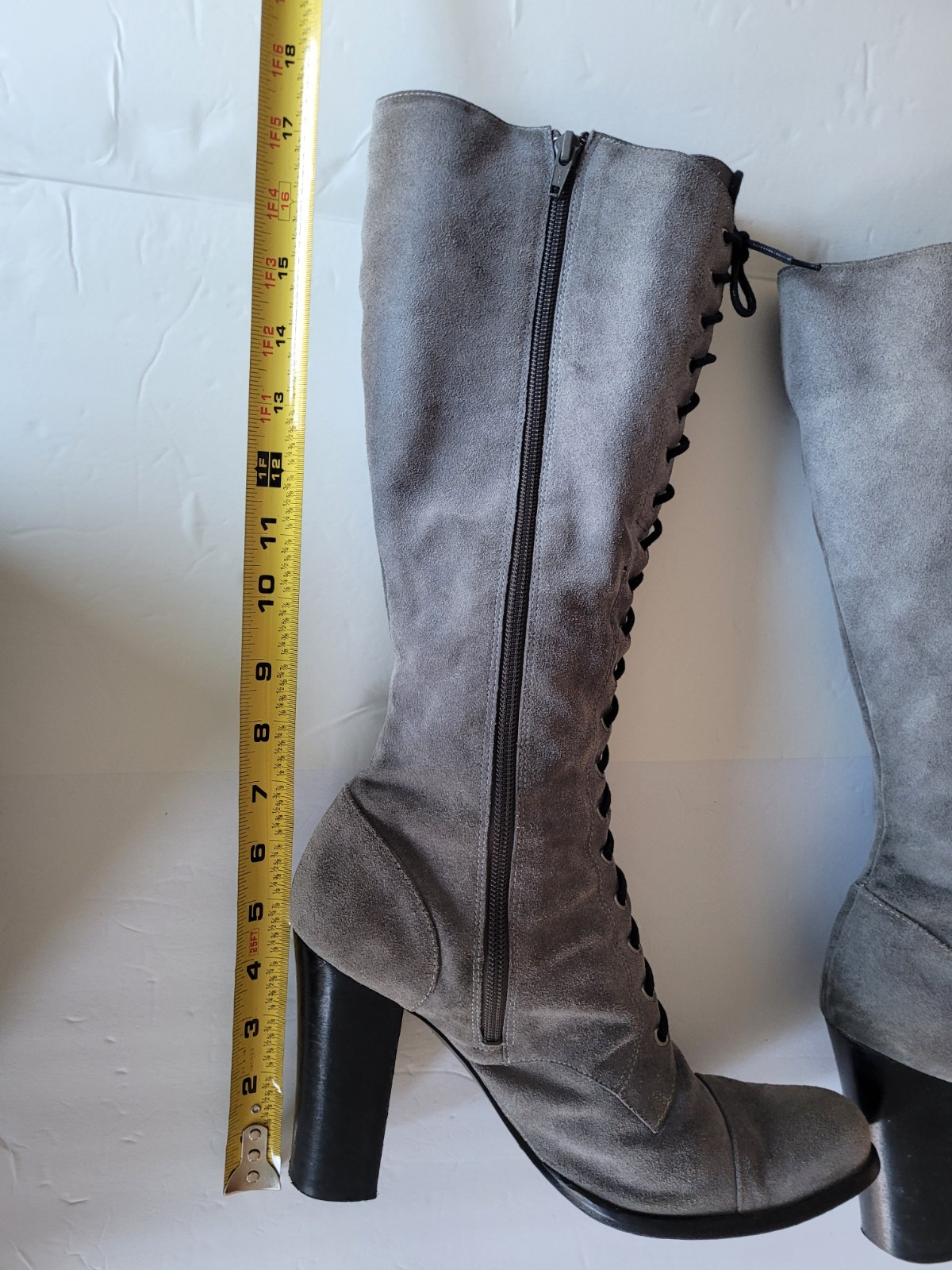 jessica bennett Suede Gray Boots Size 9