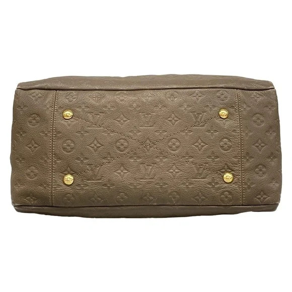 Authentic Louis Vuitton Artsy MM Terre Brown empreinte leather $3800 MSRP
