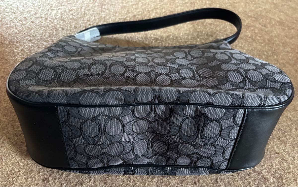 COACH Signature Shoulder Bag F29959 18a
