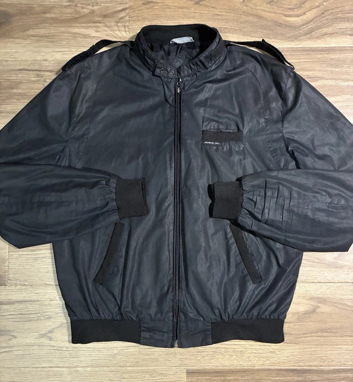 Vintage Members Only Jacket Black Size 44 Bomber Cafe Racer Classic 80s Mens