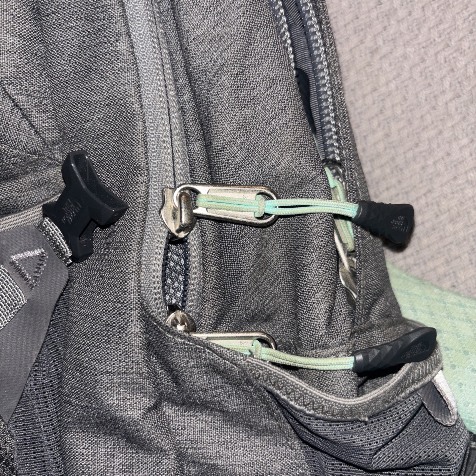 The North Face Recon Backpack grey/Teal School Travel Hiking Laptop GREAT SHAPE!
