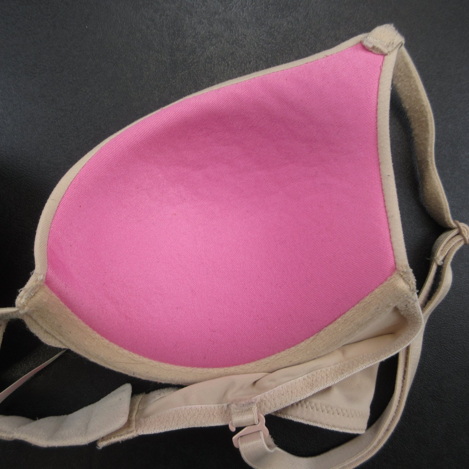 PINK Women’s Bra 32B Nude Push-Up Underwire Padded Adjustable Straps