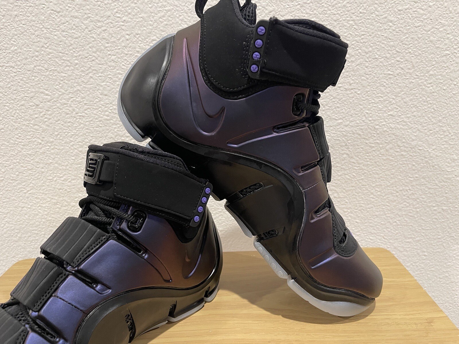 Nike Zoom LeBron 4 Eggplant/Varsity Purple – FN6251-001 Mens size 10 New in Box
