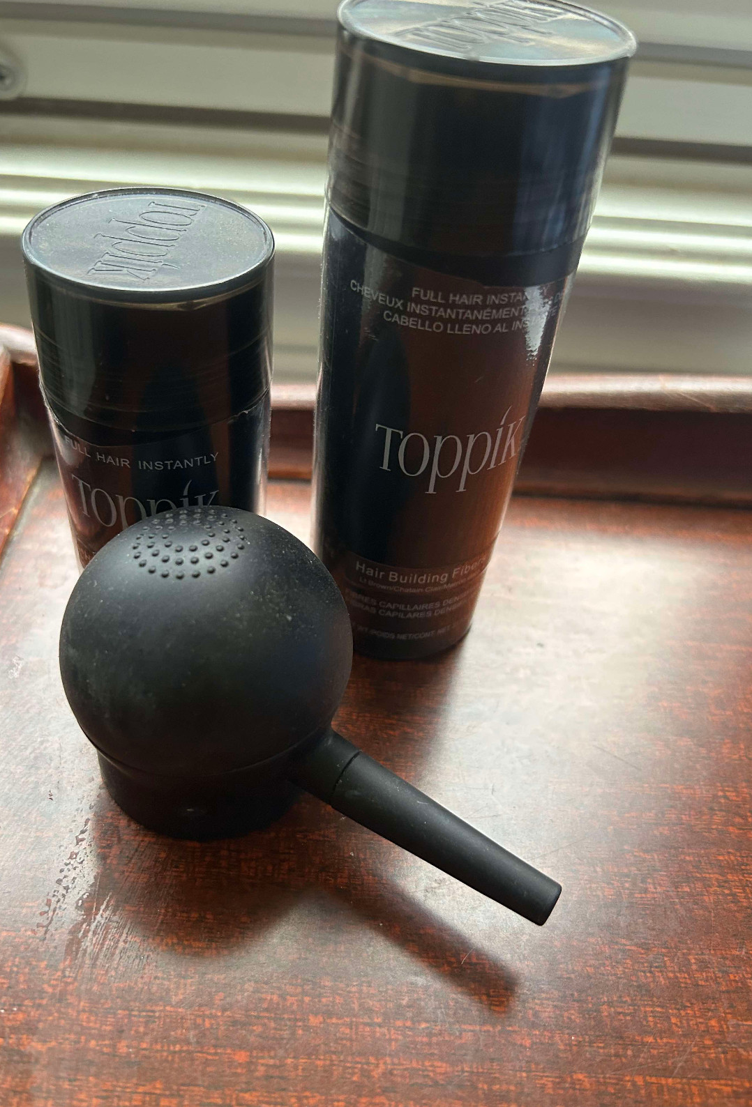 Dark Brown TOPPIK Light Brown TOPPIK And Applicator Toppik Set of 3