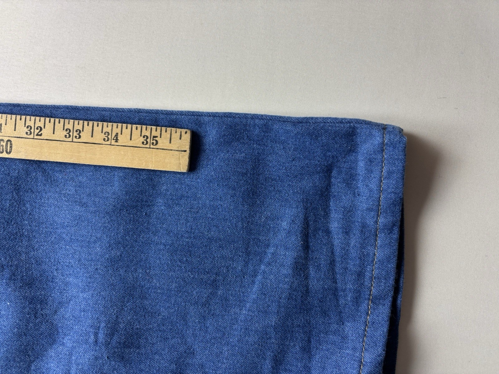 True Vtg 70 Made In USA Levi’s For Men With A Skosh More Room Orange Tab Jeans
