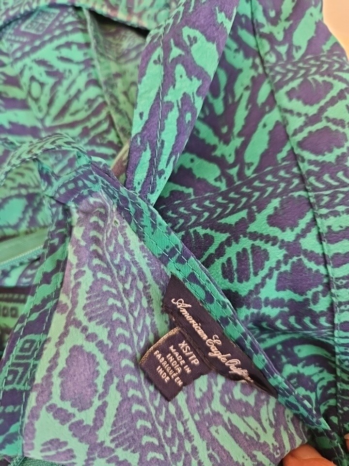 American Eagle Juniors Size XS Teal Green and Blue Boho Summer Top Tierd Ruffle
