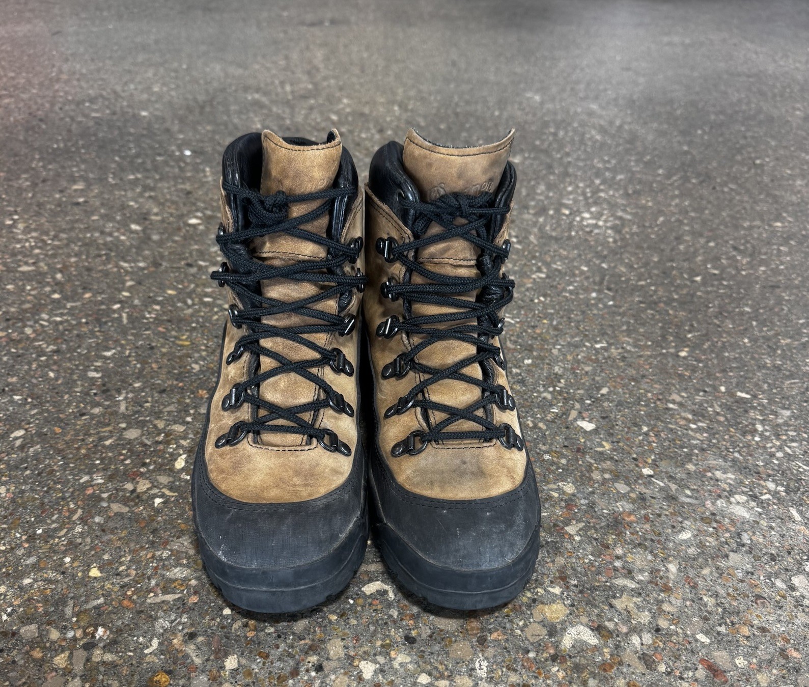 Danner Combat Hiker 43513X Boots Mens Brown USA Made Vibram Military Hiking 9 W
