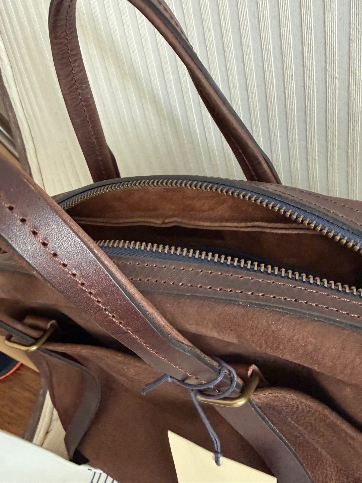 BLEU DE CHAUFFE NEW REPORT BUSINESS BAG COFFEE / WAXED STONEWASHED LEATHER