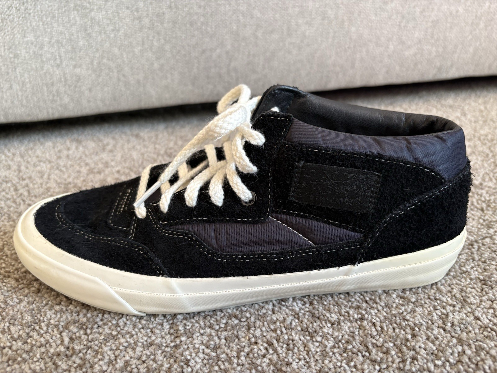 Vans Half Cab Skate Black & White Sneakers Suede Men’s Size 8.5 Women’s sz 10
