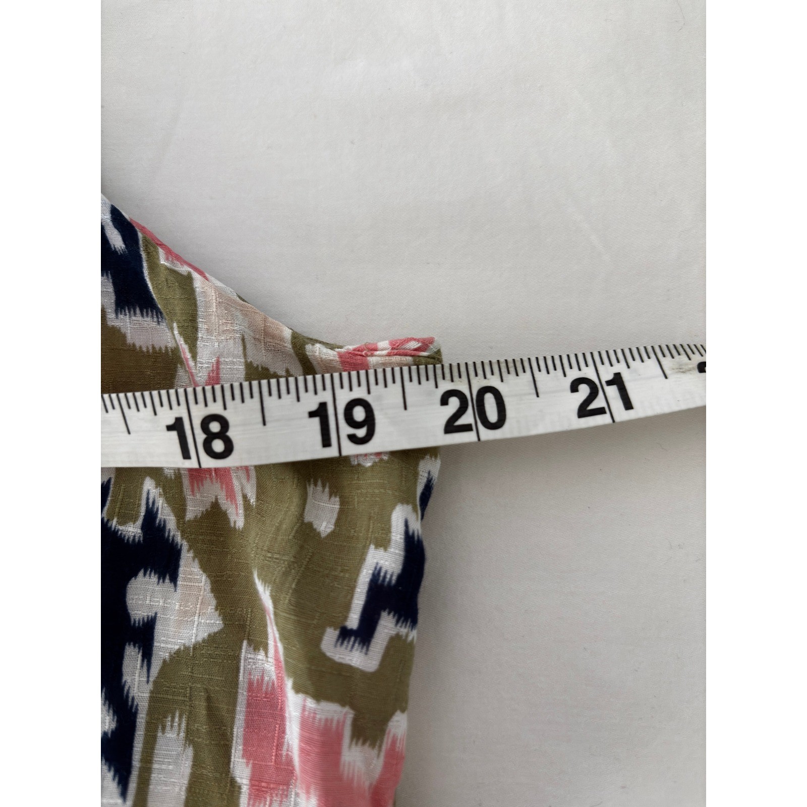 Maeve Anthropologie Ikat Pleated Button Front Sleeveless Rayon Blouse Top — 10