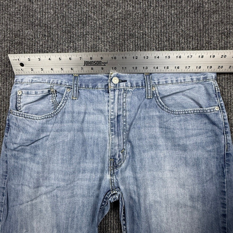 Levis 559 Relaxed Straight Leg Jeans Light Wash Blue Denim 38×30 00559-0363