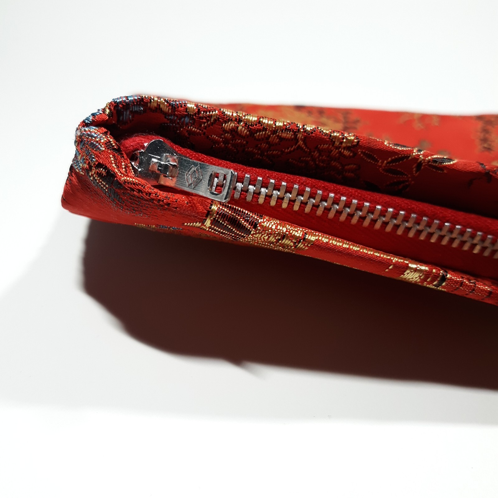 VINTAGE COSMETIC PURSE ACCESSORY SET RED SILK ORIENTAL PRINT + Lipstick Holder