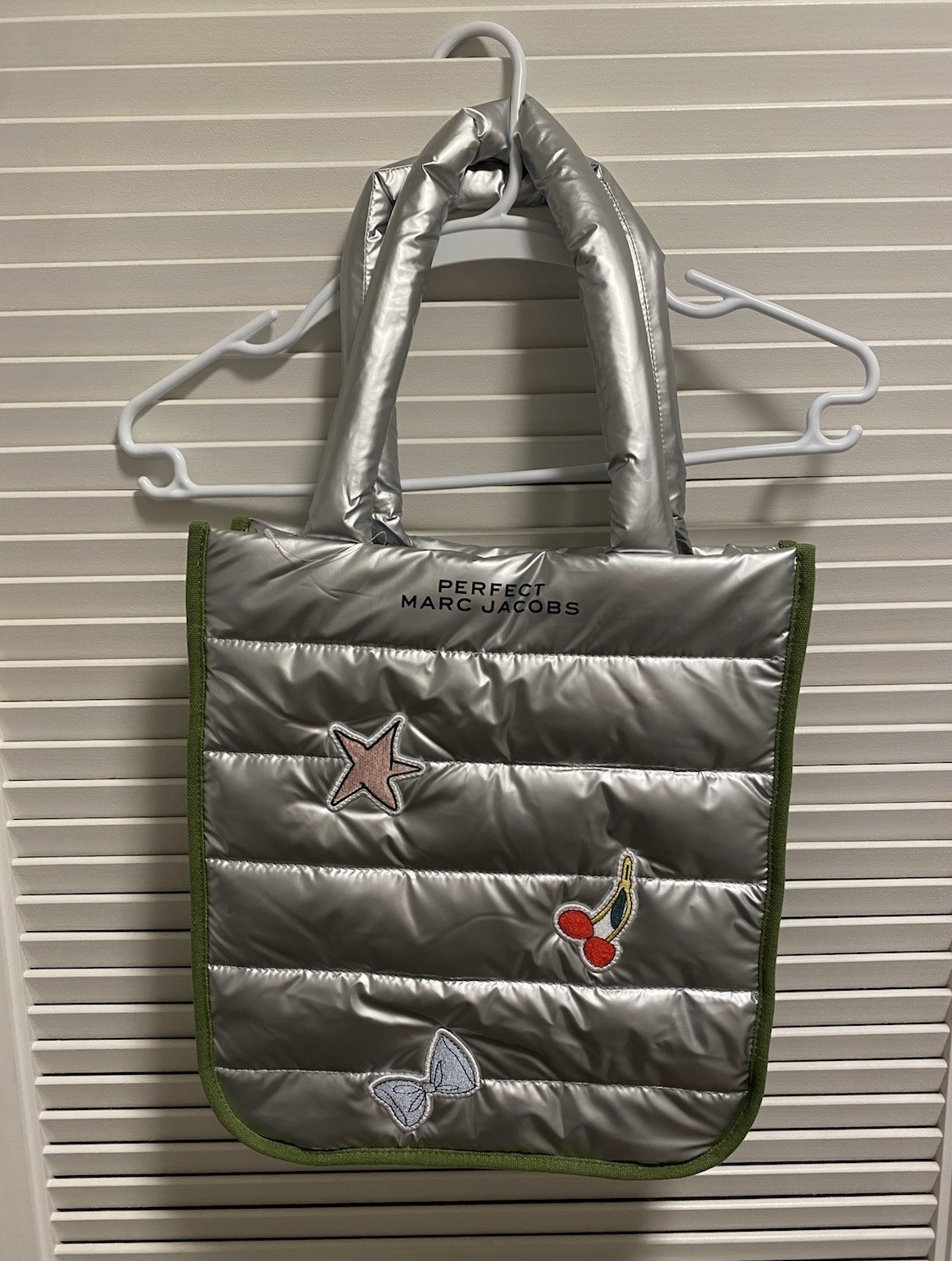 Marc Jacobs “PERFECT PRIDE” 13.5″x12″x4″ Silver Puffer Tote Bag ~ New in Package