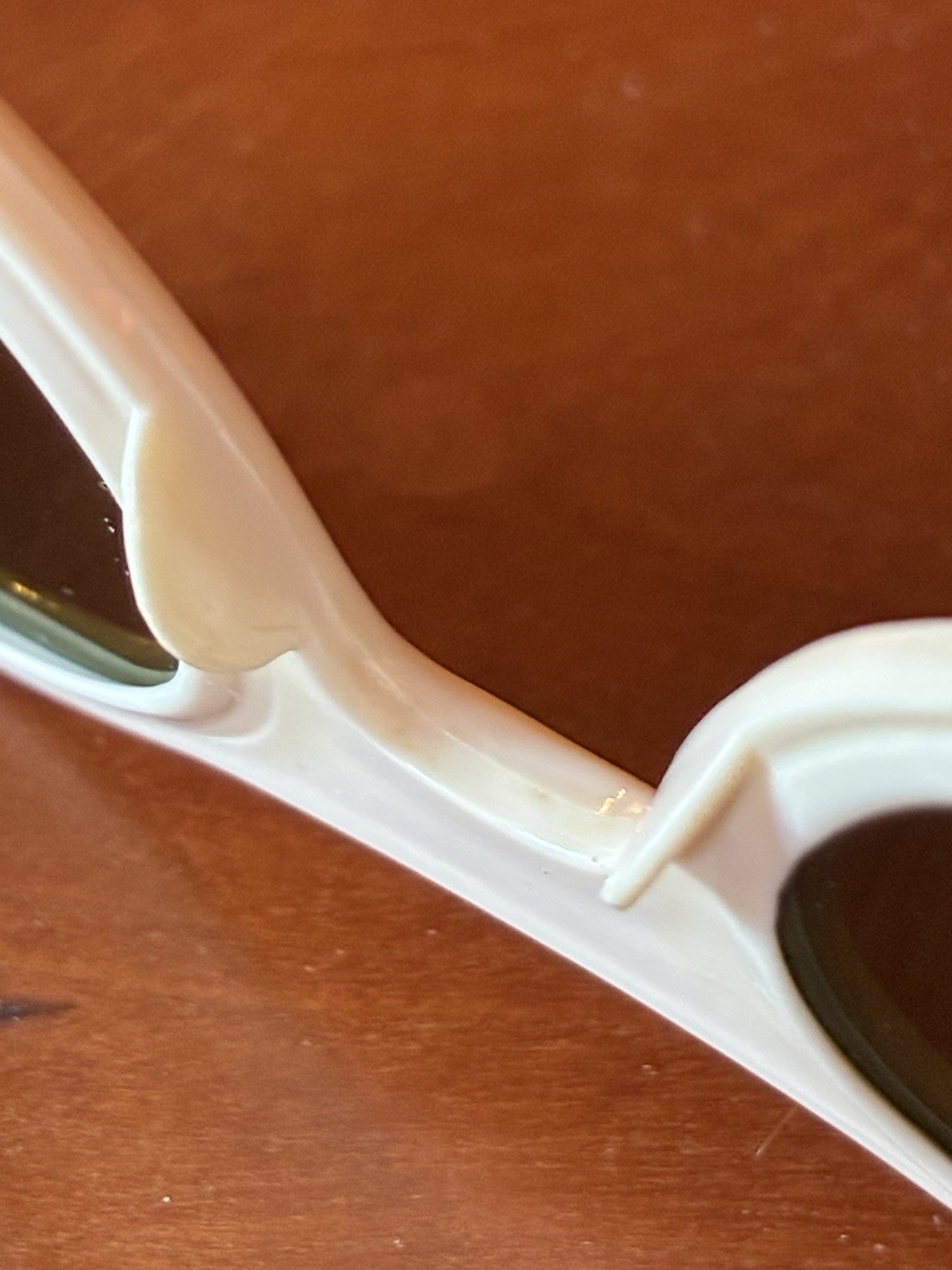 Vintage FG Foster Grant Cat Eye White With Biack Rhinestone Sunglasses USA