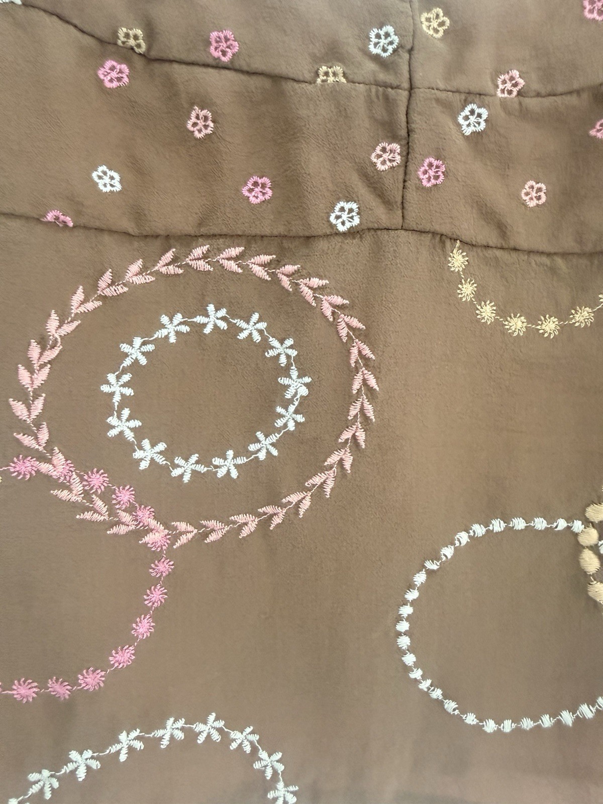 Brown & Pink Cami ASO Rachel Green in Friends Finale CHECK DESCRIPTION