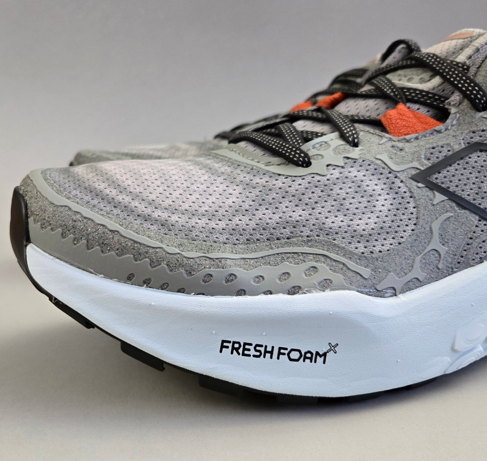 New Balance Fresh Foam X Hierro v8 Men’s 9.5 2E Wide Gray Orange Trail Shoes
