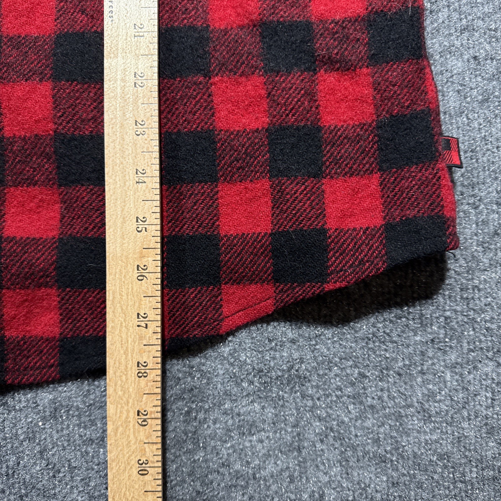 Men’s WOOLRICH Red Black Buffalo Plaid Button Up Wool Shirt Jacket – Size XL