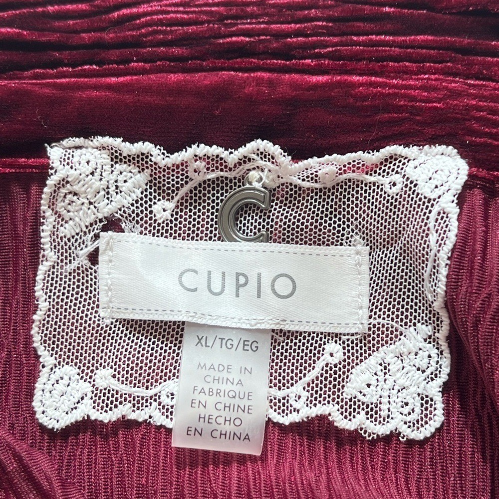 Cupio Burgundy Textured Velvety Velour XL Button-Up Shirt XL