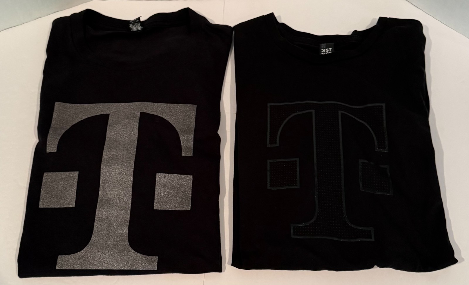 T-Mobile Black Short Sleeve T-Shirt Workwear – Men’s Large – Lot of 2