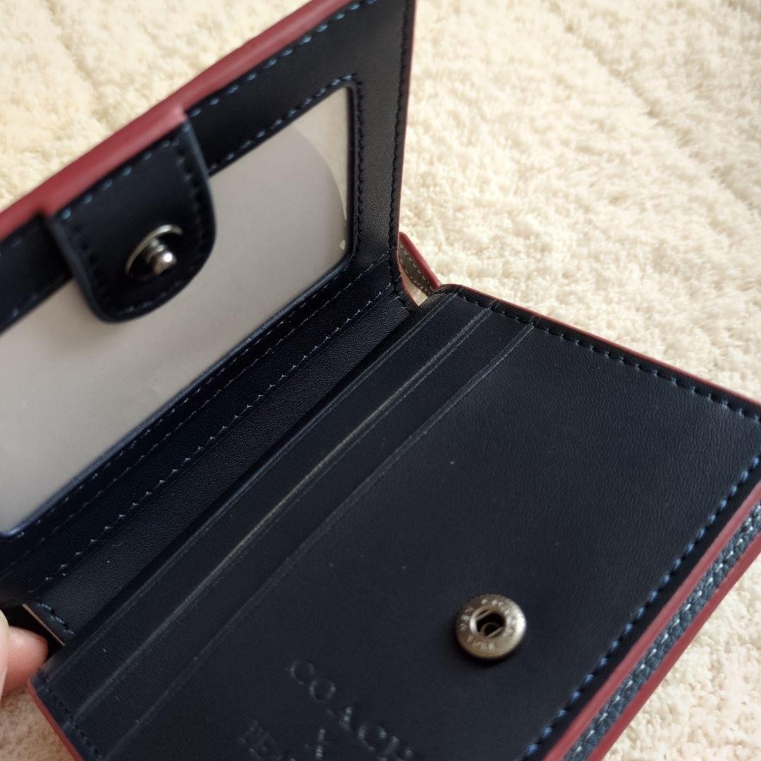 Brand new unused limited collaboration Coach Snoopy bifold wallet with box navy