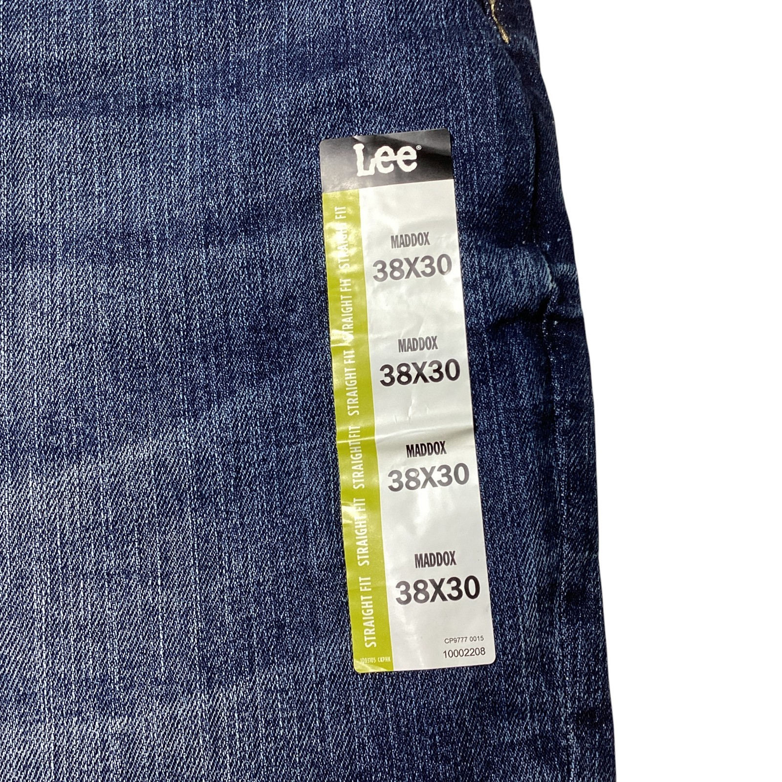 Lee: Men’s Extreme Motion Jeans, Straight Taper, Size 38 x 30