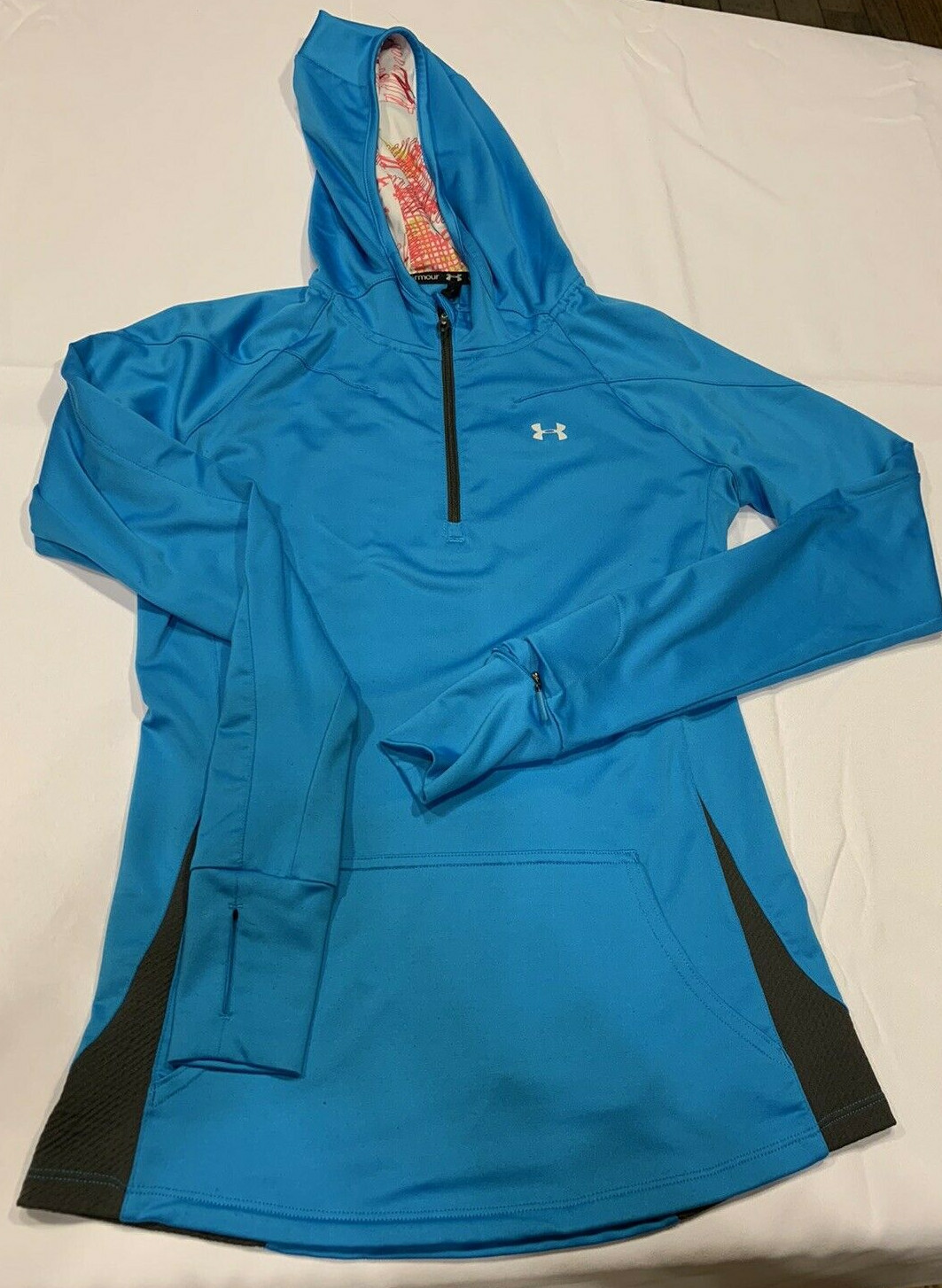 Under Armour Womens Hoodie Size XS Blue All Seasons Gear 1/4 Zipper Easy Care