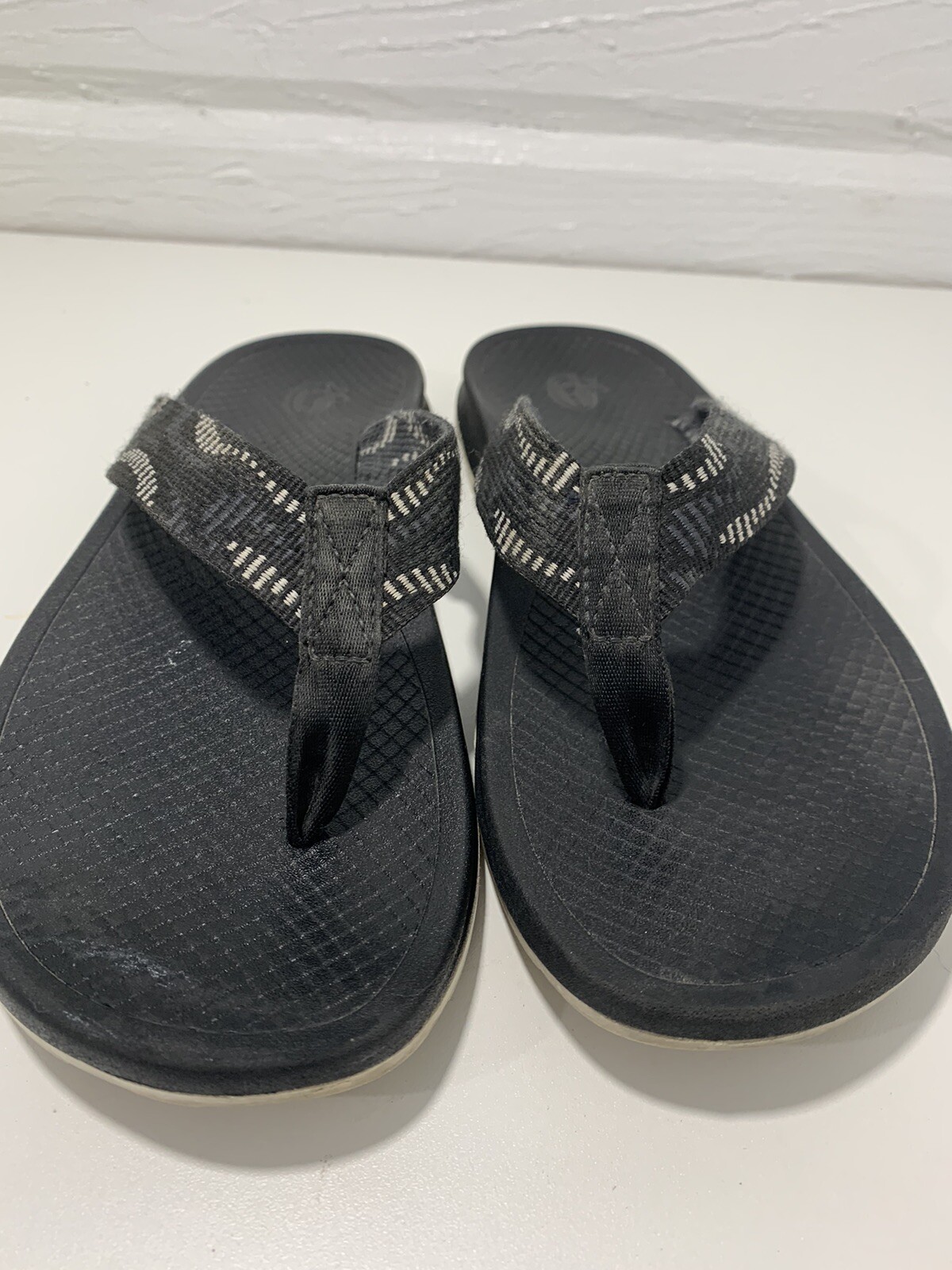 CHACO Womens Classic Flip Flop Sandals z 9 Black & White Fabric Webbing Thongs