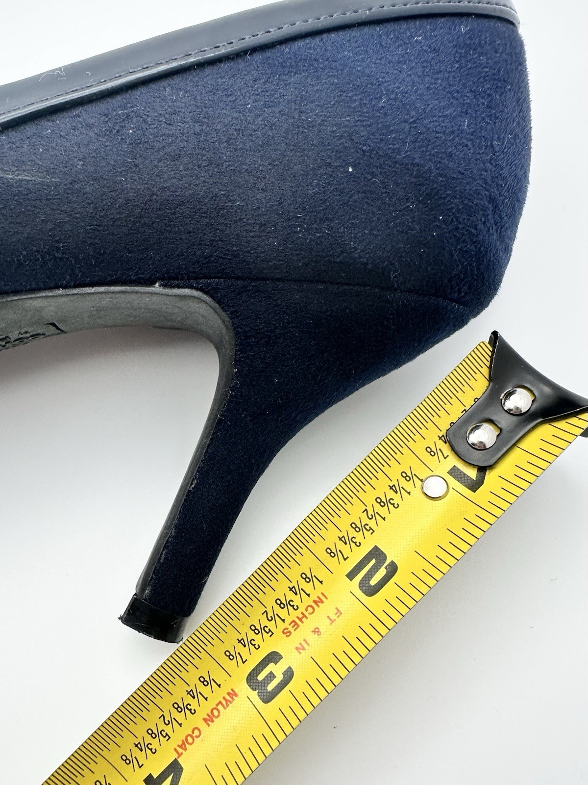 Comfort Plus Women’s Blue Pointed Toe size 7 Pumps Patent Accents Faux Suede