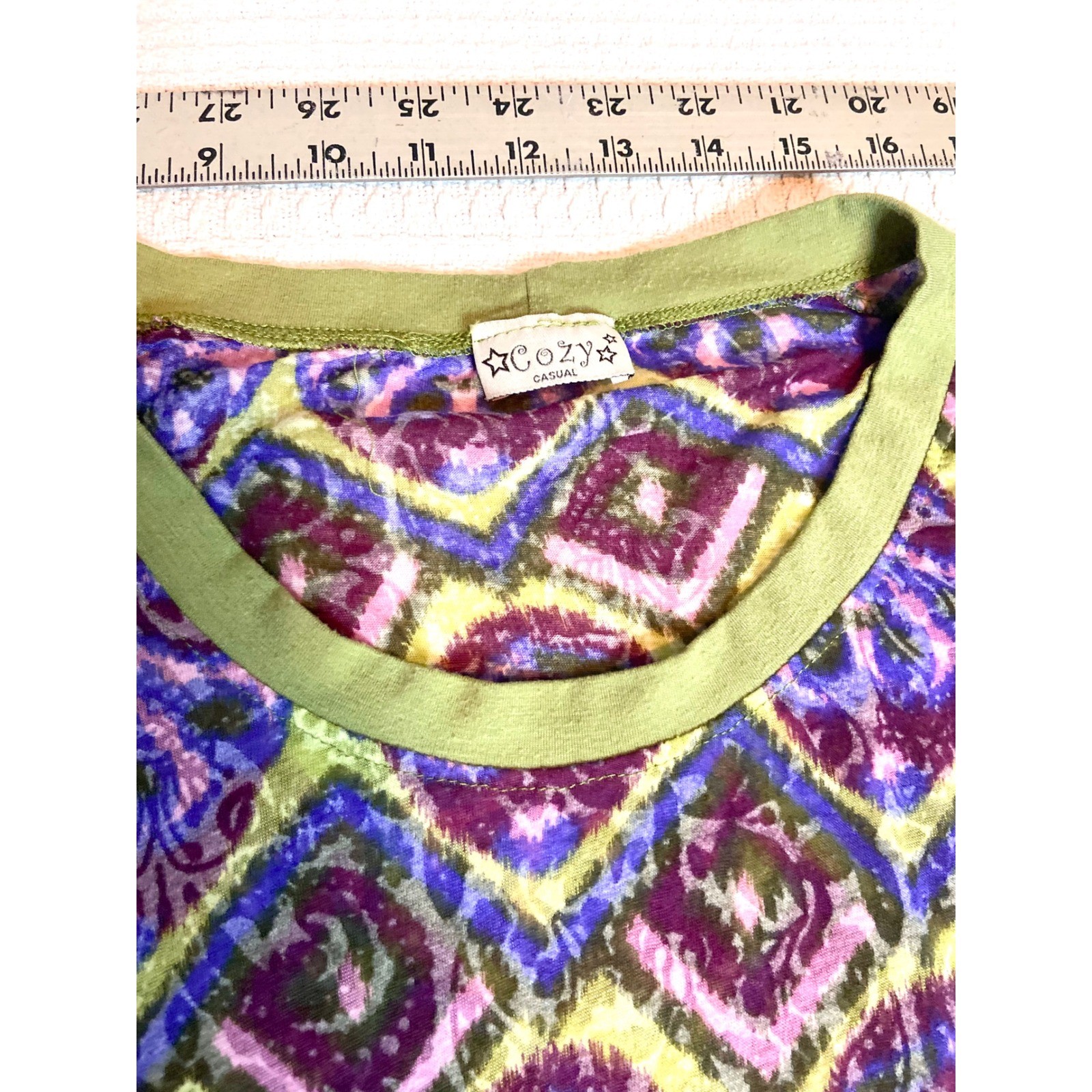 Cozy Casual Womens Small Purple Green Ikat Diamond Print Scoop Neck Tunic Top