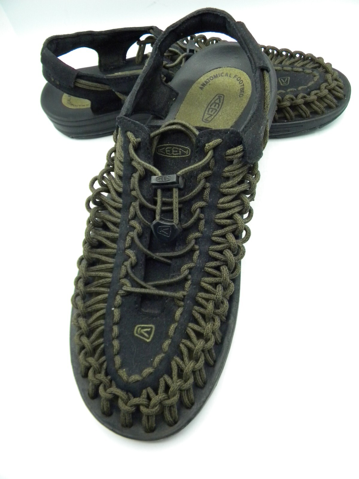 KEEN Uneek Black & Gray Bungee Strap Sport Sandals Men’s Size EU 43 US 10