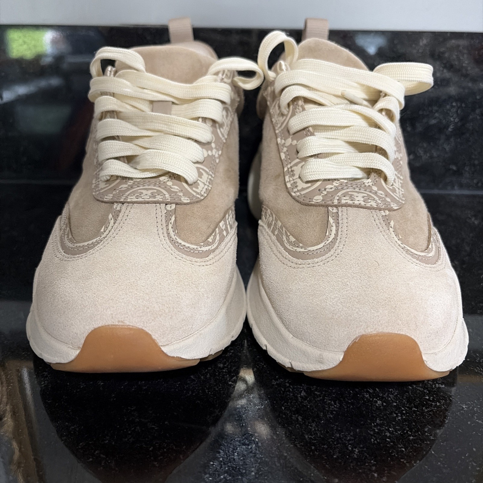 TORY BURCH T MONOGRAM GOOD LUCK TRAINER SNEAKERS;LT BEIGE/CREAM 7.0 RET $360