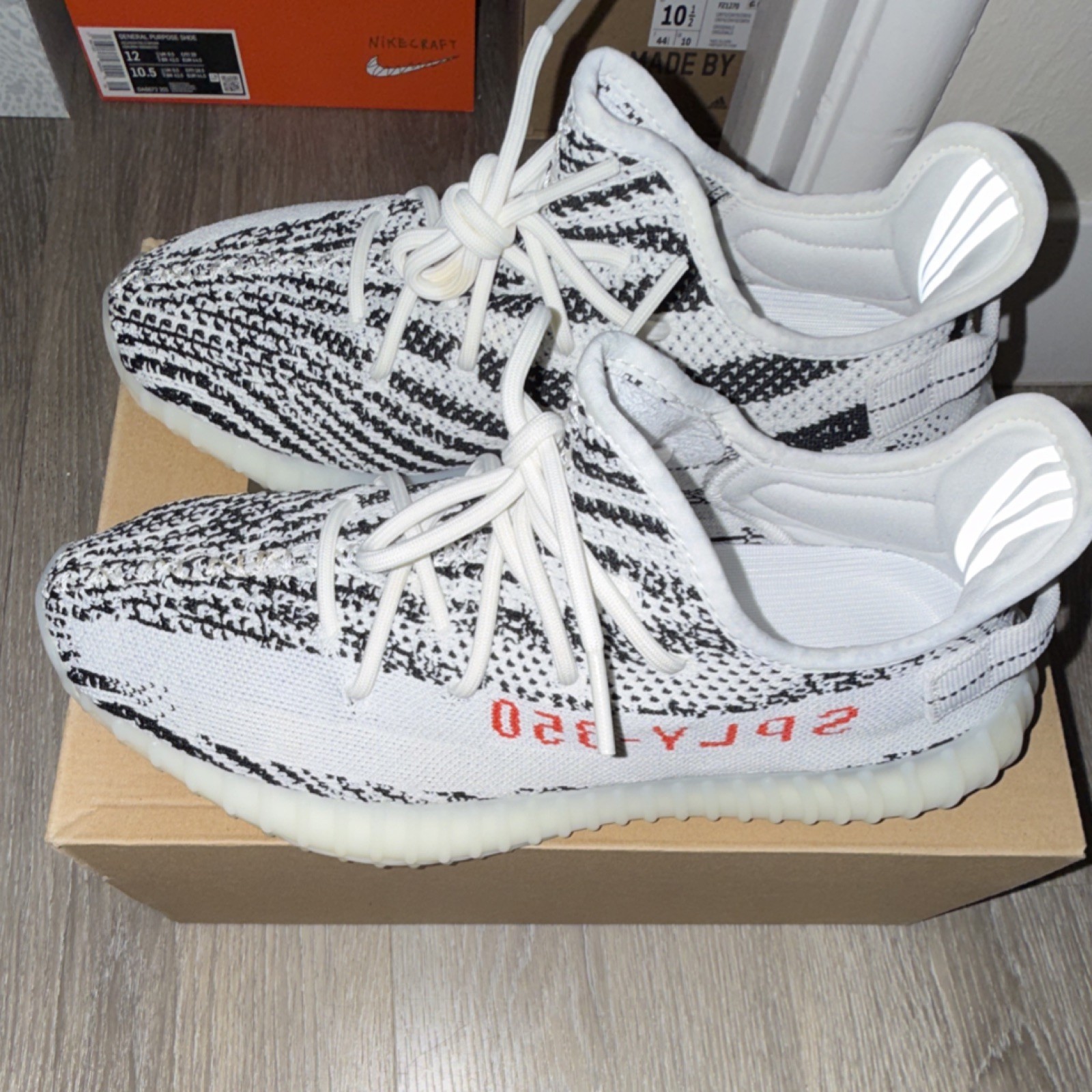 adidas Yeezy Boost 350 V2 Zebra White/Core Black/Red CP9654 Primeknit Low