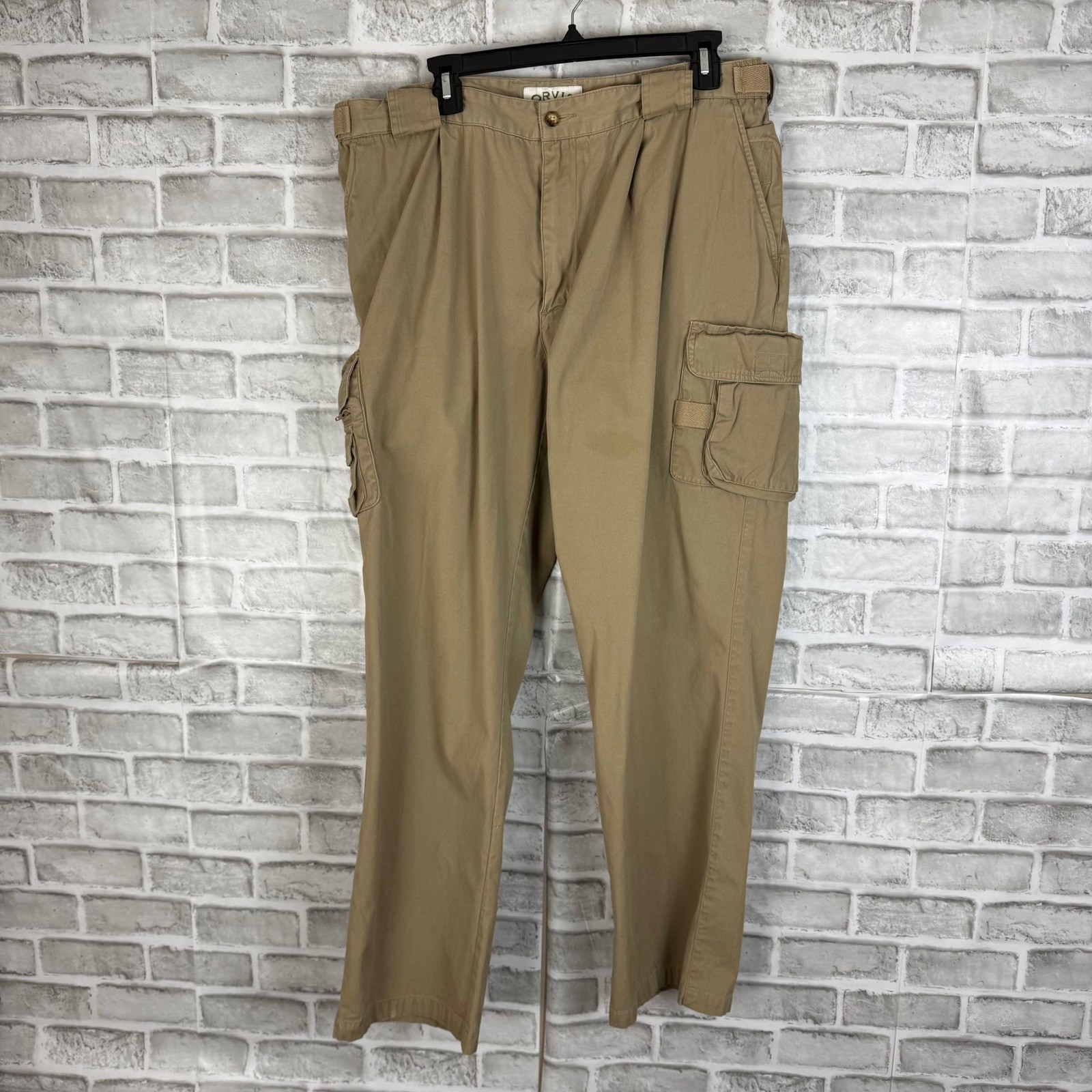 Orvis Mens Ultimate Khaki Cargo Pants Tan Cotton Pleated Hiking Utility Sz 38×32