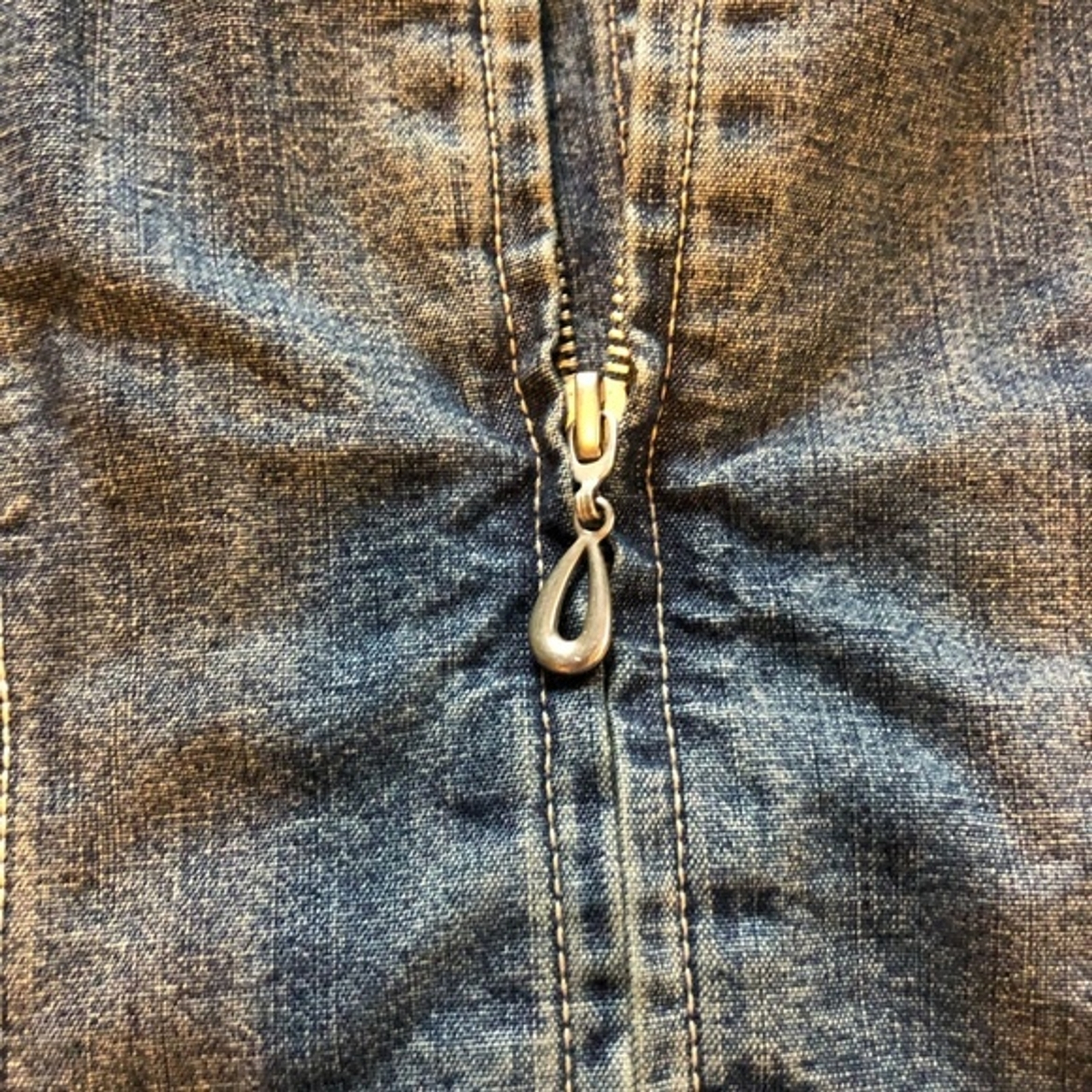 French Cuff jean jacket, size Medium, 100% cotton, 2 front pockets