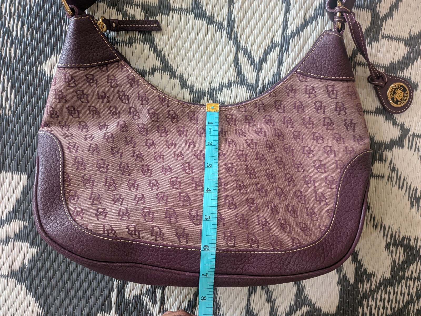 Vintage Y2K Bag | Dooney & Bourke Monogram Shoulder Bag – Hobo Style/Plum Color