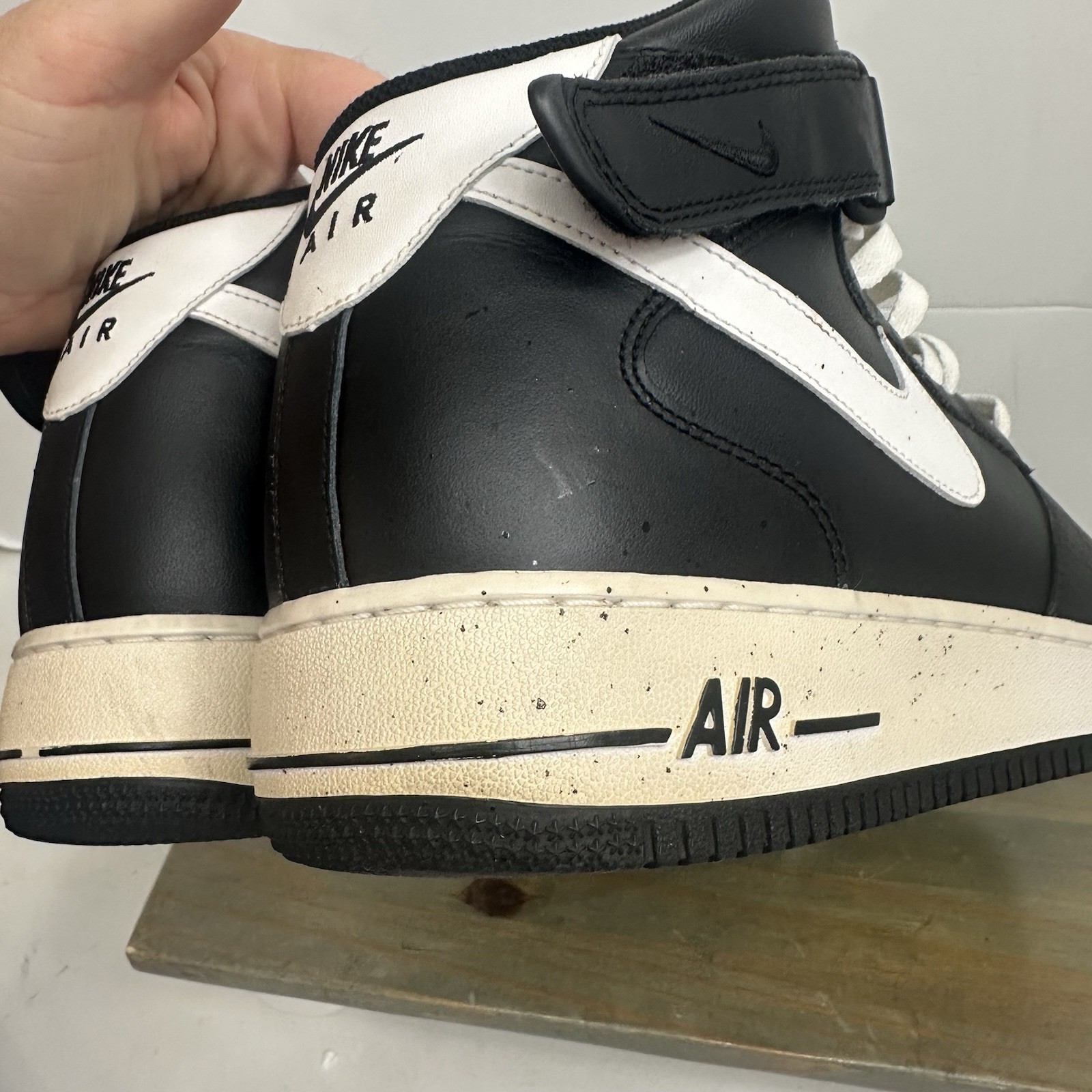 Nike Air Force 1 Mid ’07 Black 2011 US Men’s size 14 315123-010 *vintage* Lace