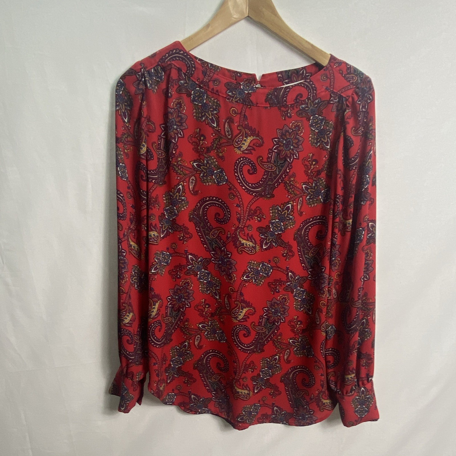 LOFT Women’s Red Paisley Polyester Button Round Neck Long Sleeve Blouse S