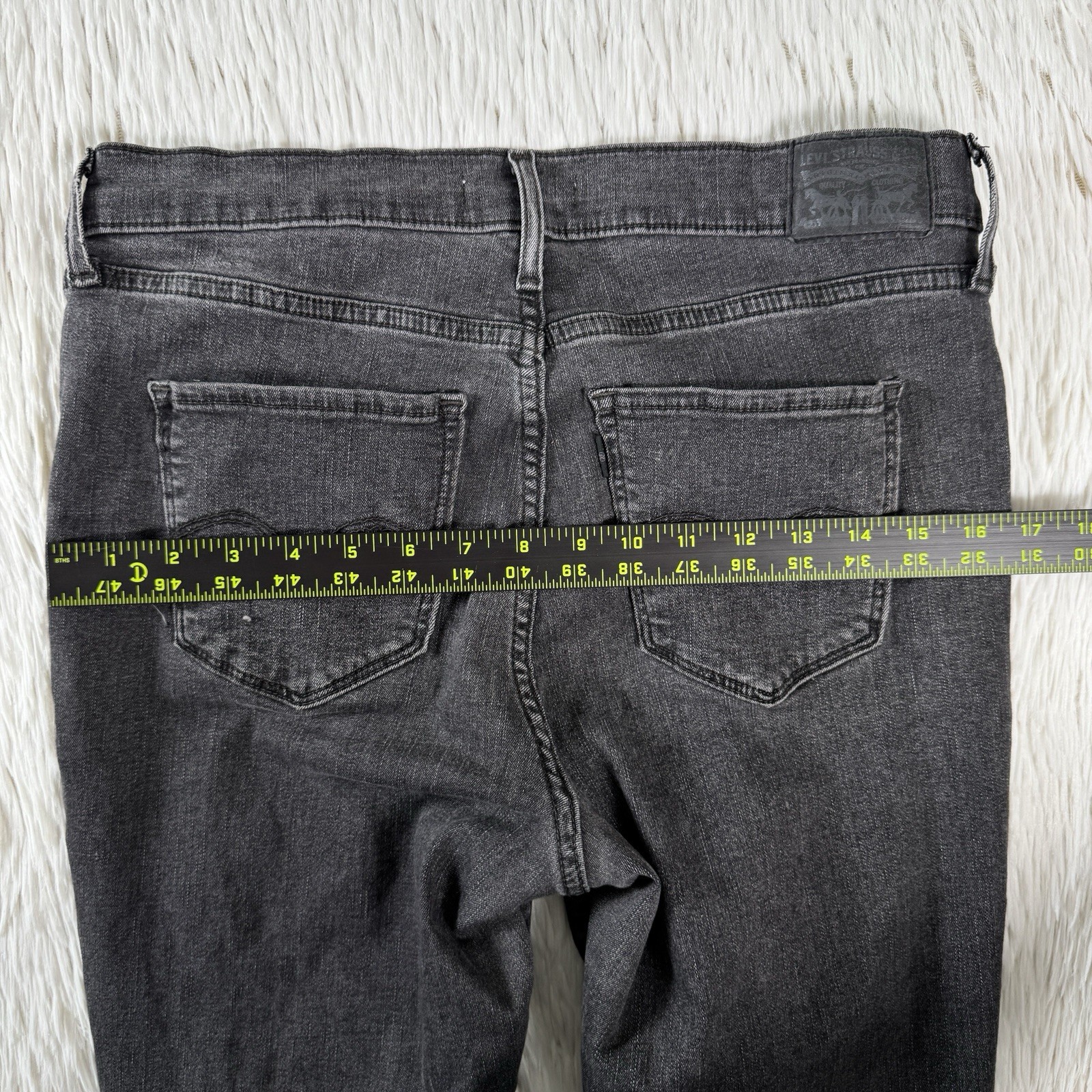 Levi’s 720 Charcoal Wash High-Rise Super Skinny Denim Jeans Women’s Size 31