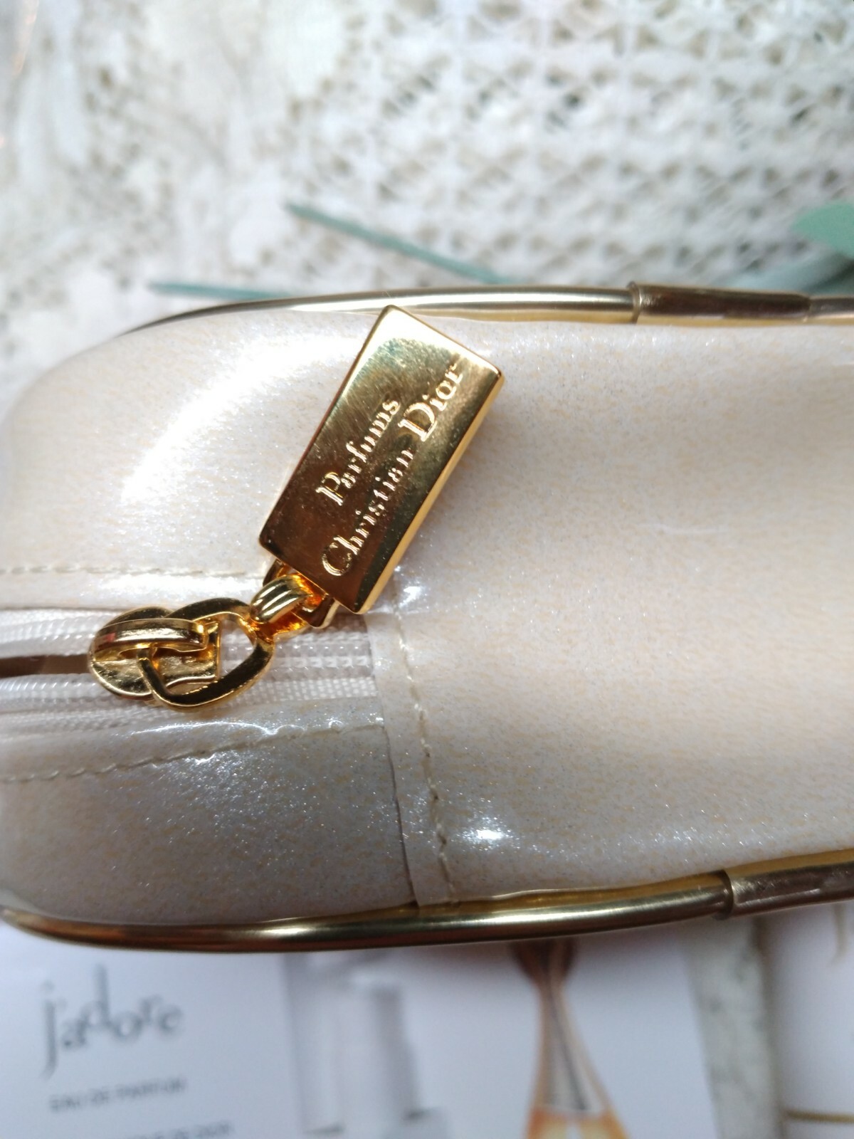 CHRISTIAN DIOR J’adore COSMETIC Bag with SAMPLE Eau de Parfum & 1.7 floz Lotion!
