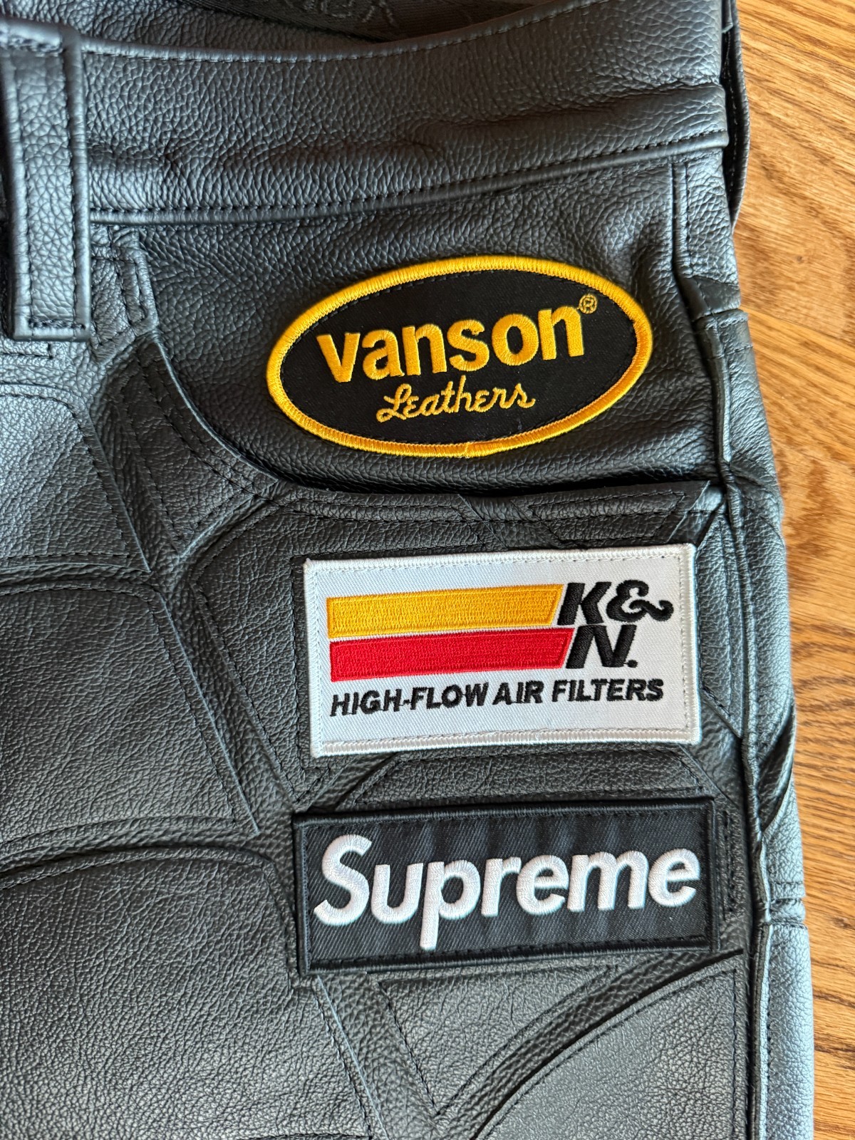 Vanson leathers x Supreme x Spiderman Leather Shorts Black Size 34 BRAND NEW!!