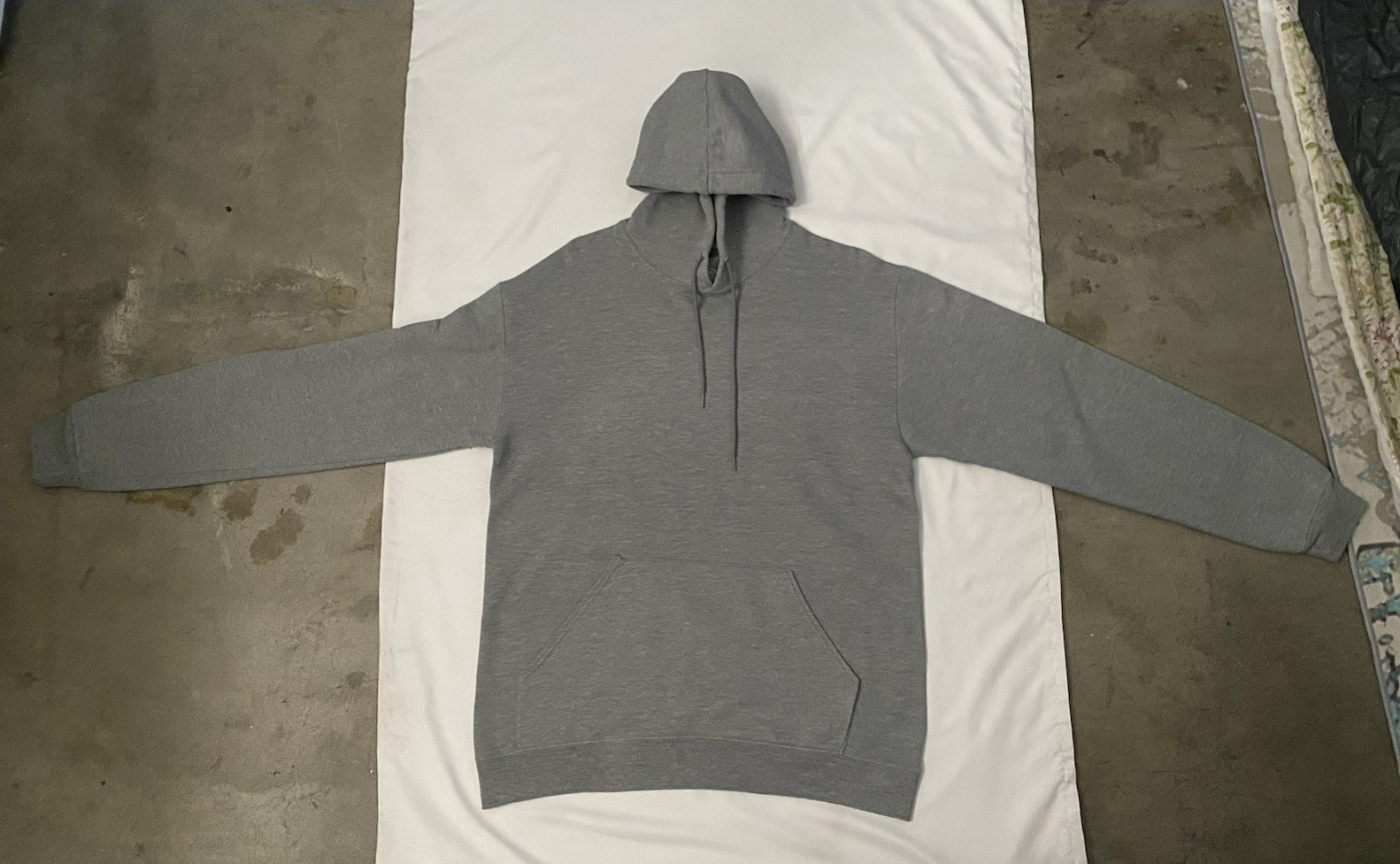 Athletic Works Men’s Pullover Hoodie Size M Gray Fleece Pockets