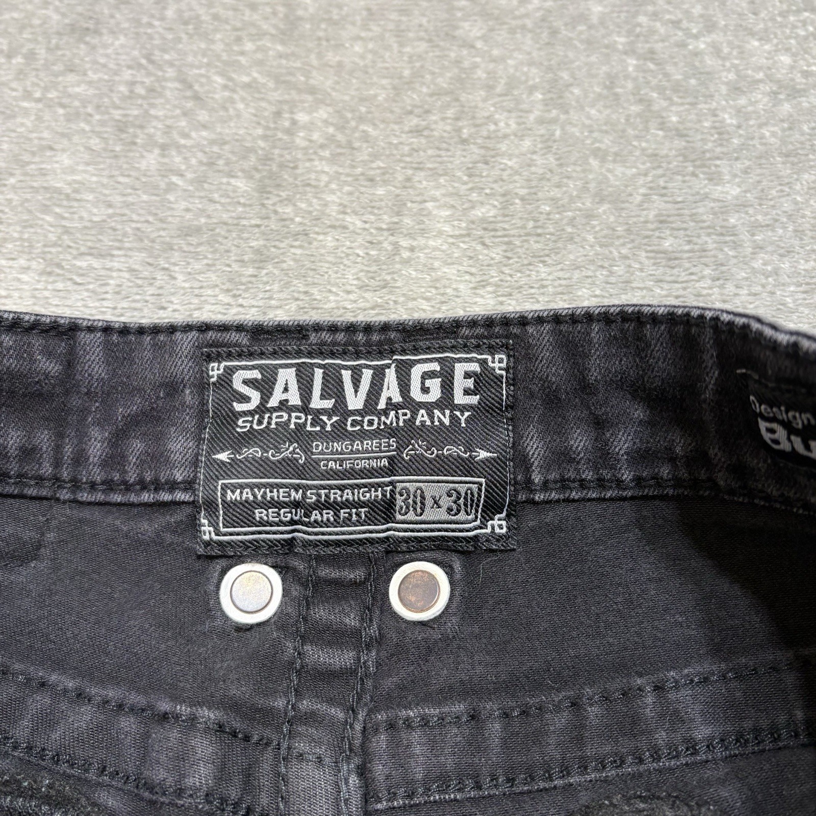 Buckle Salvage Supply Co Mayhem Straight Jeans Fits 30×28 Regular Fit Black