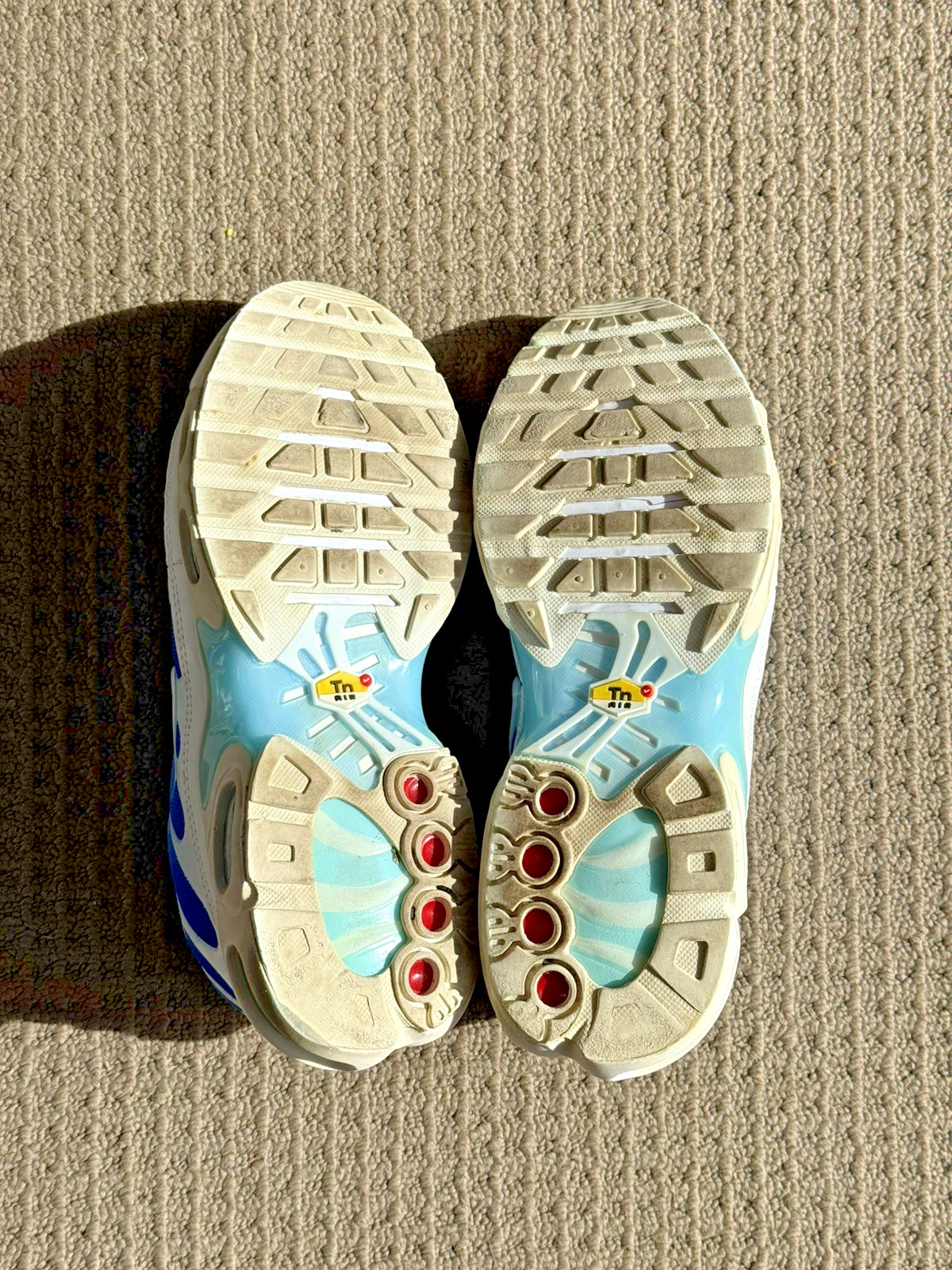 Nike Air Max Plus TN Battle Blue Sky Blue Mens Size 9.5 UK8.5 (852630-411)