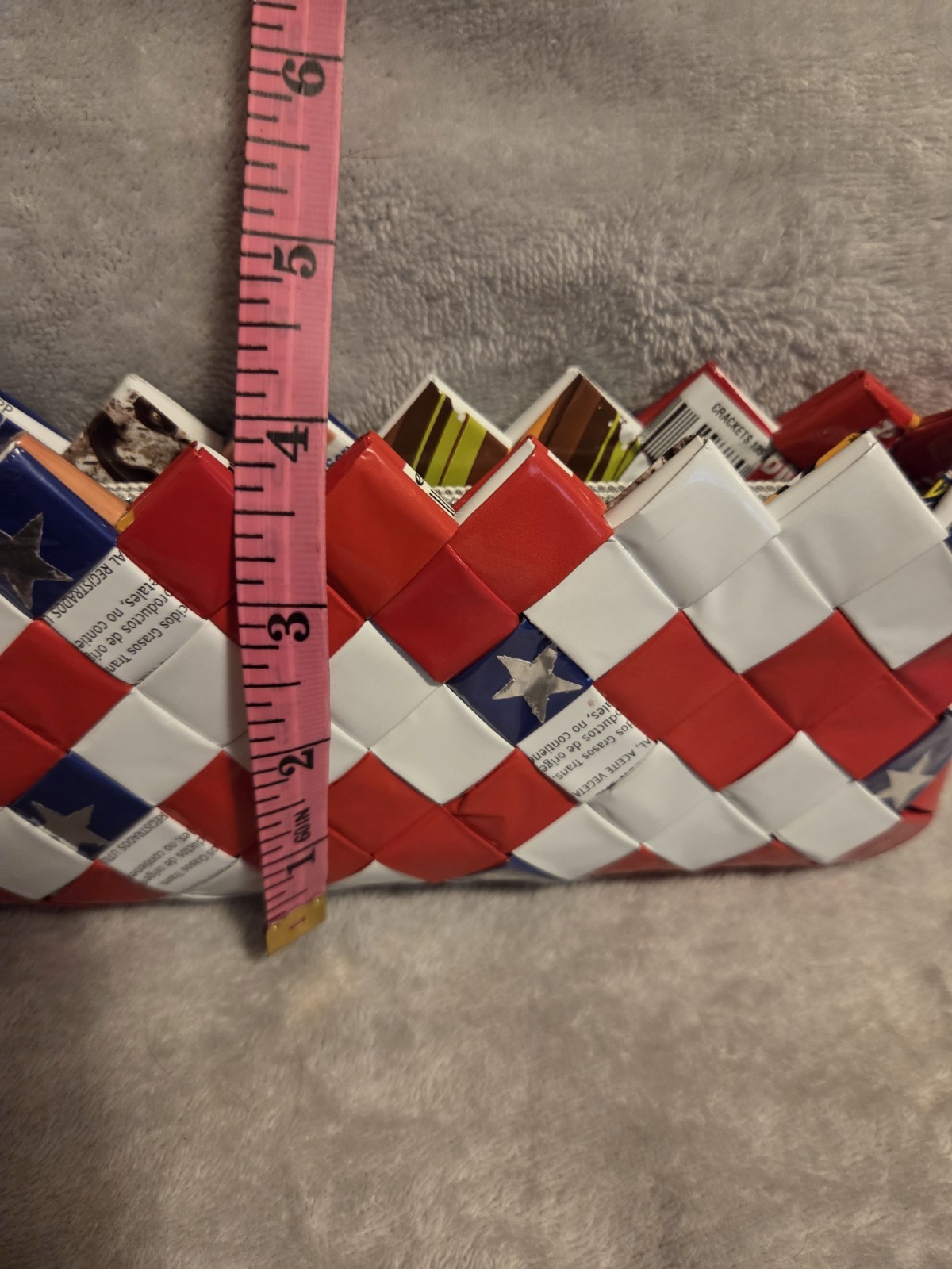 Wristlet Candy Wrapper Purse Nahui Ollin Clutch American flag design new w/tag