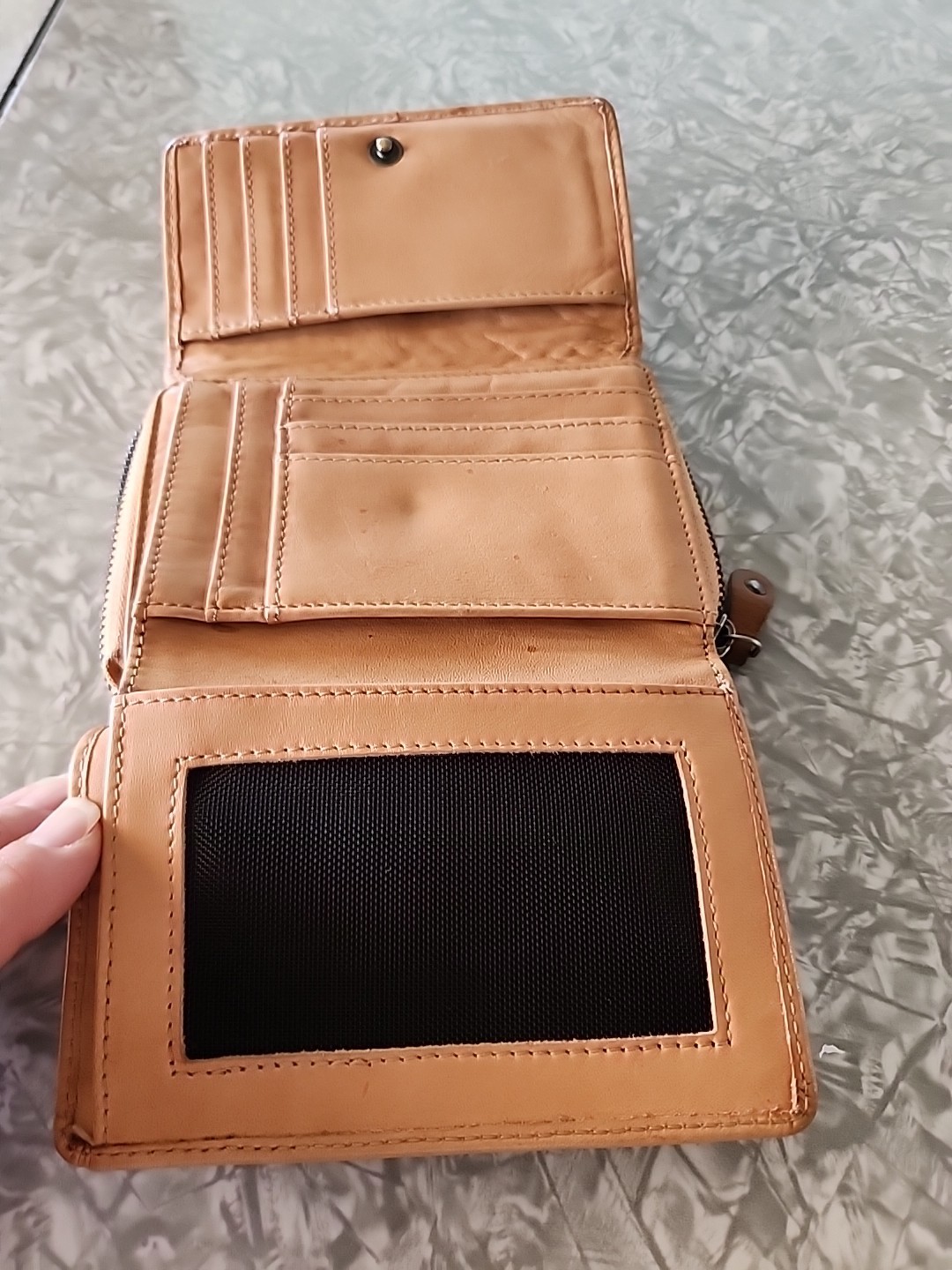 Harbour 2nd Genuine Leather in Good Used Condition Approximately 5inches Long