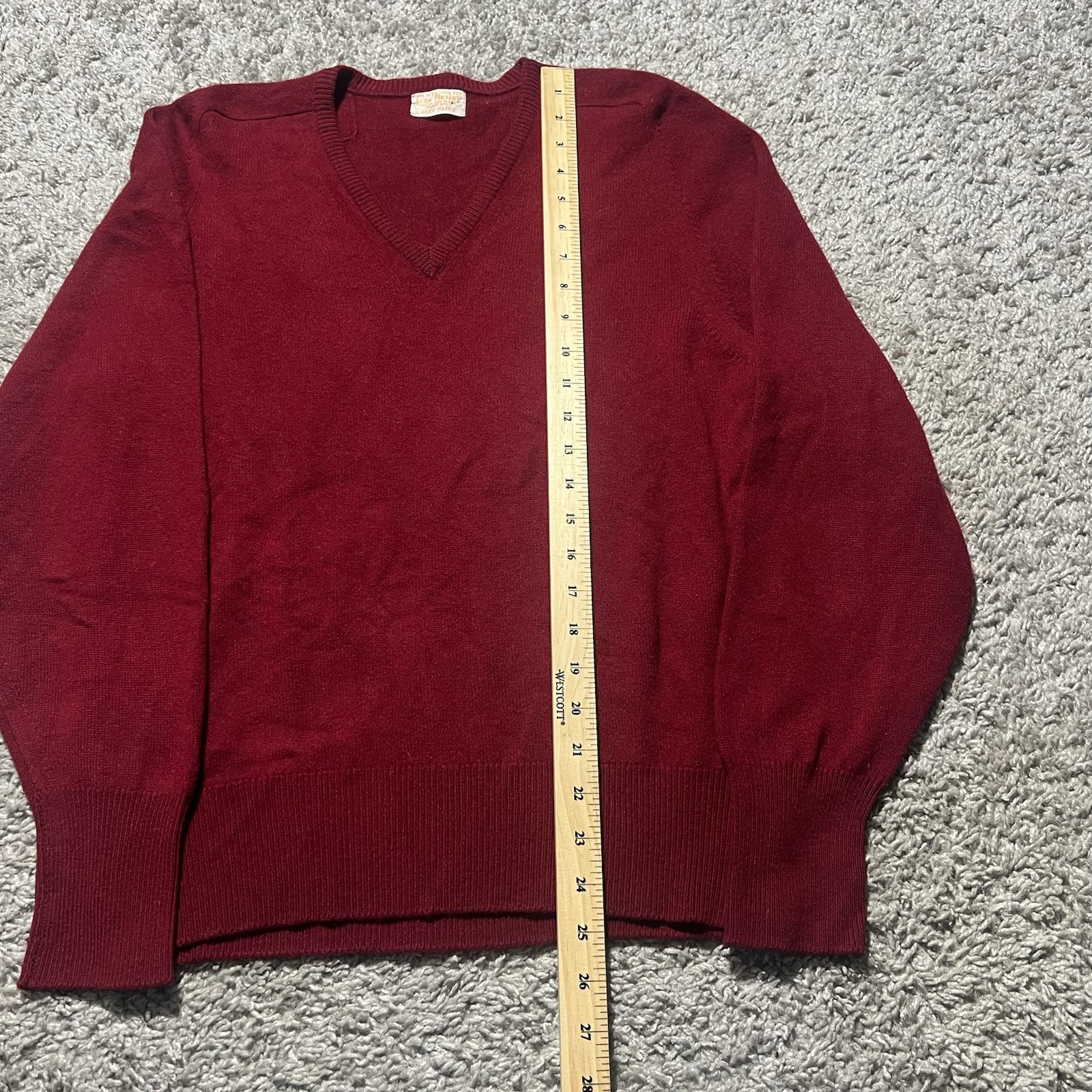 True Vintage Jack Henry Alan Paine Soft Cashmere Sweater England 70s 60s Small