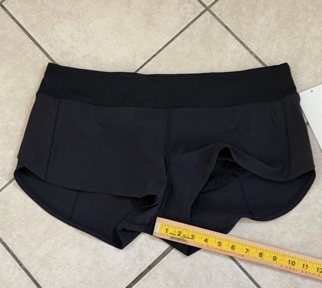 Lululemon Speed Up Lined Shorts Women 2.5” High Rise Black Size 8 NWT