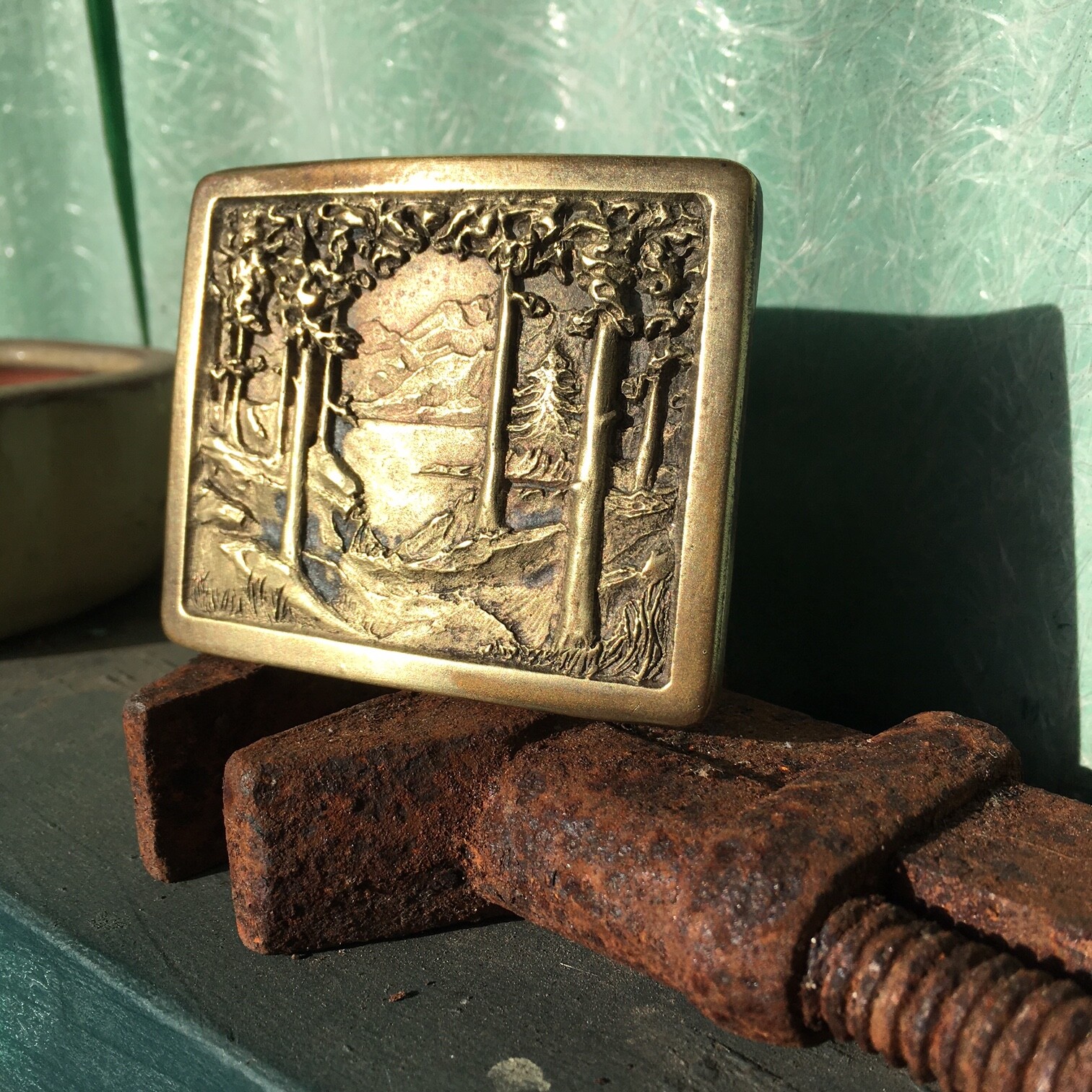 vintage miniature Brass framed STAND UP Nature scene tchotchke or Belt Buckle