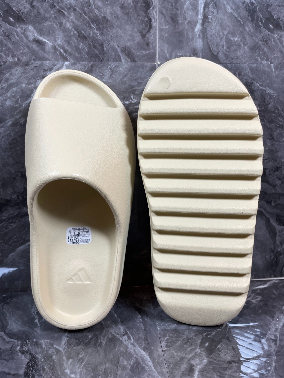 Adidas Yeezy Slide Bone Sizes 5-12 (100% AUTHENTIC|BRAND NEW|FAST SHIP| FZ5897)
