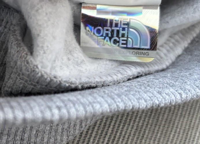 The North Face Men’s Full Zip Hoodie Size XL (Pit To Pit 25.5 Inches)
